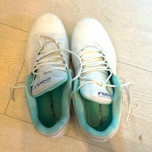 Skechers Golf Shoes; Size 7 USA 34 EUR